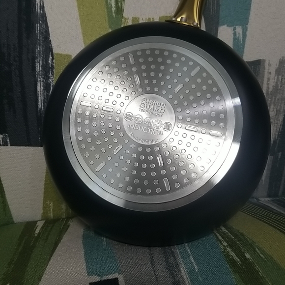 Parini Golden Chef Cookware Non-Stick 9.5" Fry Pan 18K Gold Infused Coating NIB - Picture 11 of 12